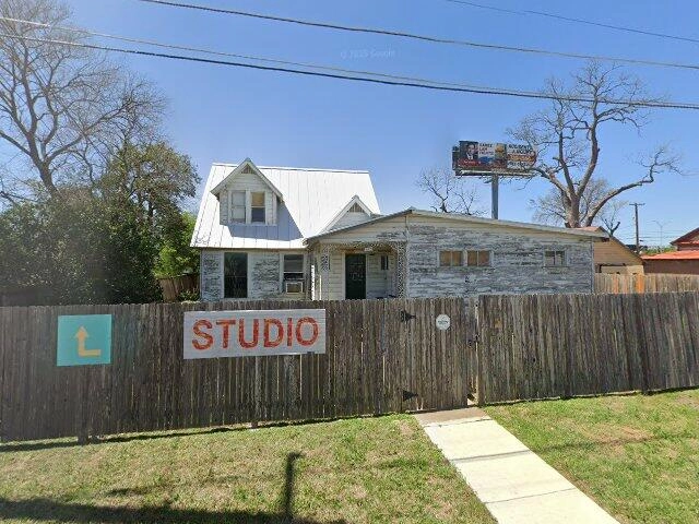 House image located at Warwick, RI 02888