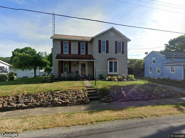 House image located at Washingtonville, OH 44490