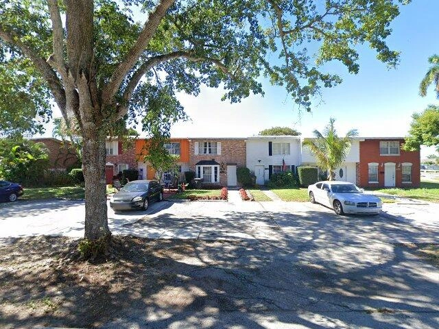 House image located at West Palm Beach, FL 33407