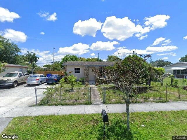 House image located at Hollywood, FL 33023