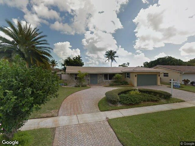 House image located at Hollywood, FL 33021