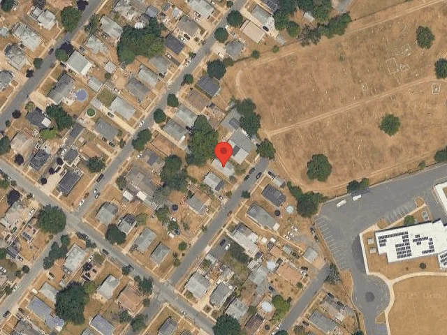 House image located at Gloucester City, NJ 08030