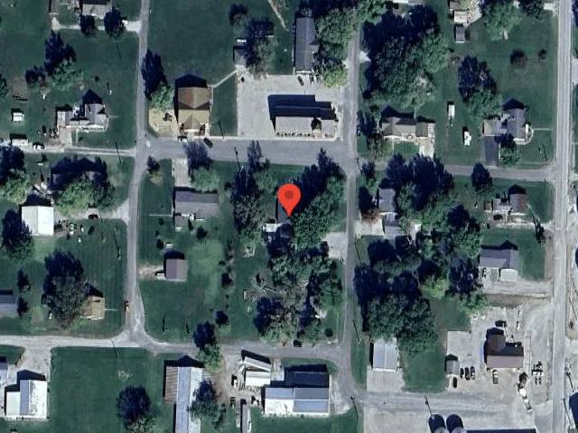 House image located at Carlyle, IL 62231