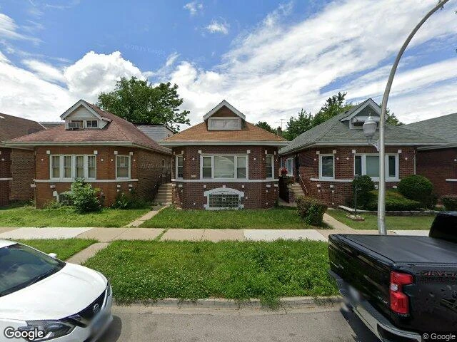 House image located at Chicago, IL 60620