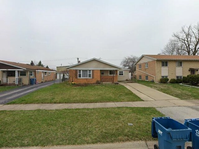 House image located at Alsip, IL 60803