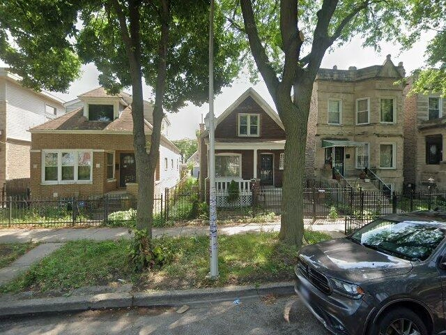 House image located at Chicago, IL 60624