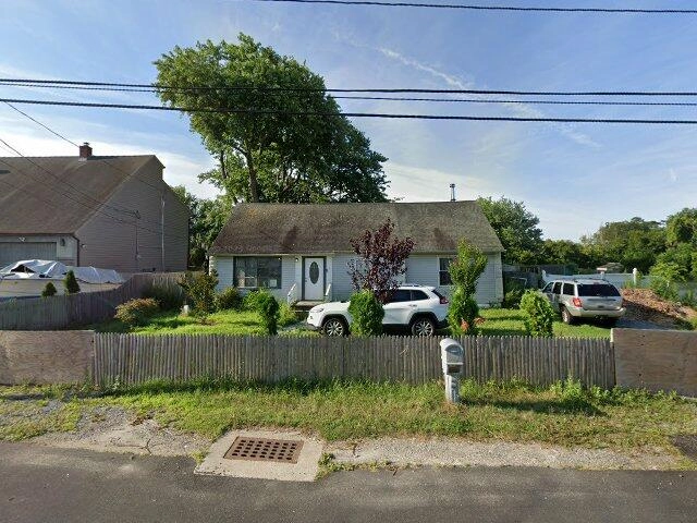 House image located at Shirley, NY 11967