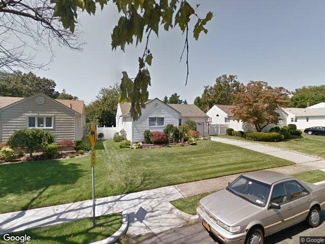 House image located at Franklin Square, NY 11010