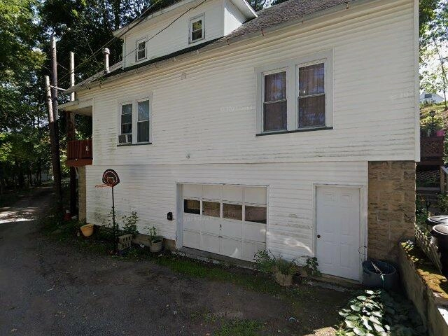 House image located at Oaklyn, NJ 08107