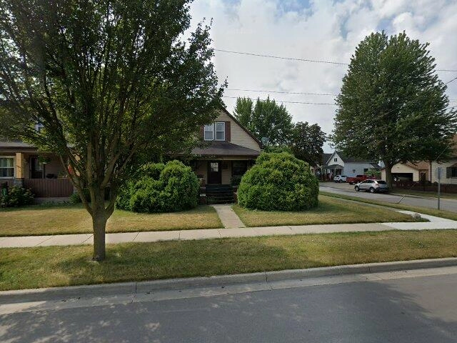 House image located at Bay City, MI 48708