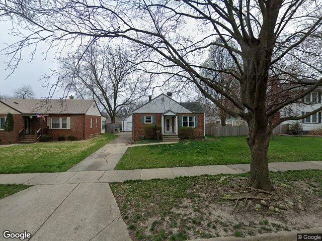 House image located at Aurora, IL 60506