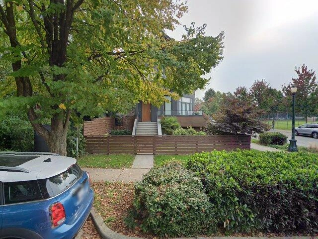 House image located at Hutchinson, KS 67501