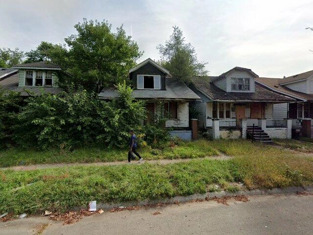 House image located at Hamtramck, MI 48212