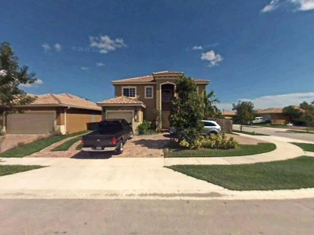 House image located at Miami, FL 33189