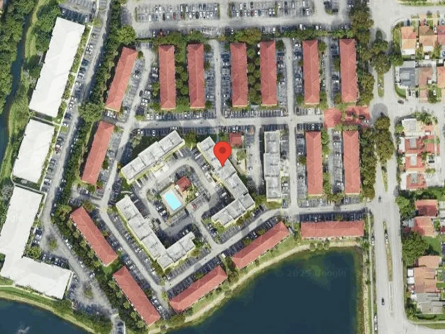 House image located at Miami, FL 33193