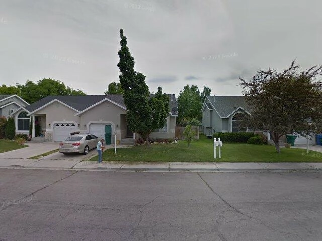 House image located at Elwood, IN 46036