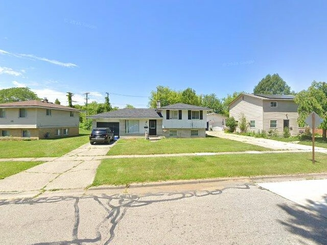 House image located at Ypsilanti, MI 48198