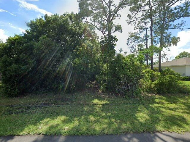 House image located at Port Saint Lucie, FL 34983