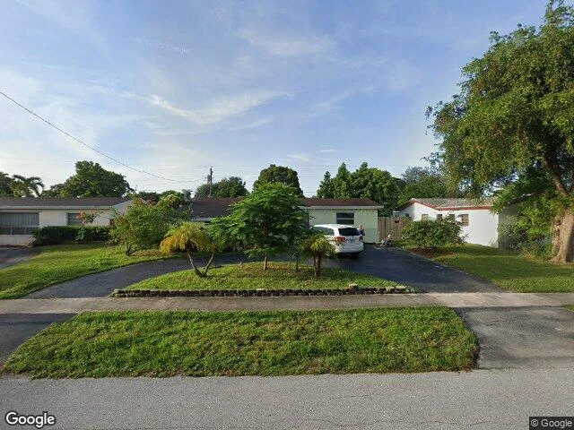 House image located at Hollywood, FL 33024