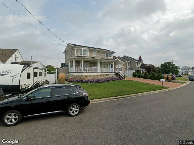 House image located at Massapequa, NY 11758