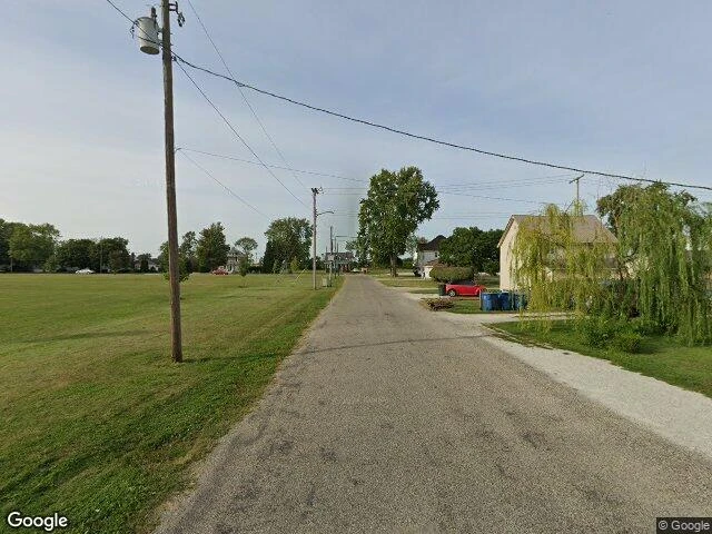 House image located at Hoopeston, IL 60942