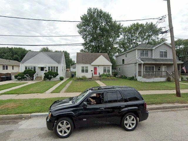House image located at Chicago, IL 60655