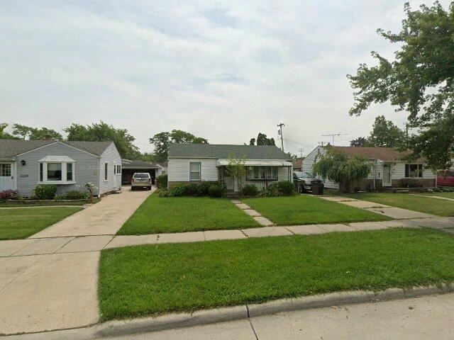 House image located at Southgate, MI 48195