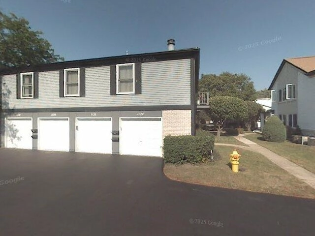 House image located at Deerfield, IL 60015