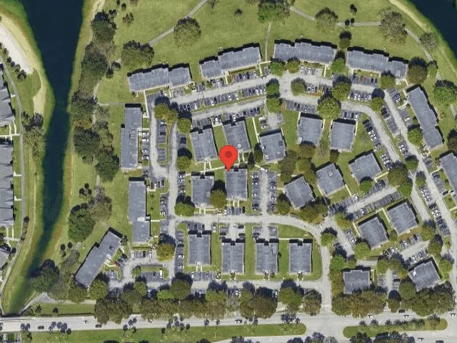 House image located at Miami, FL 33196