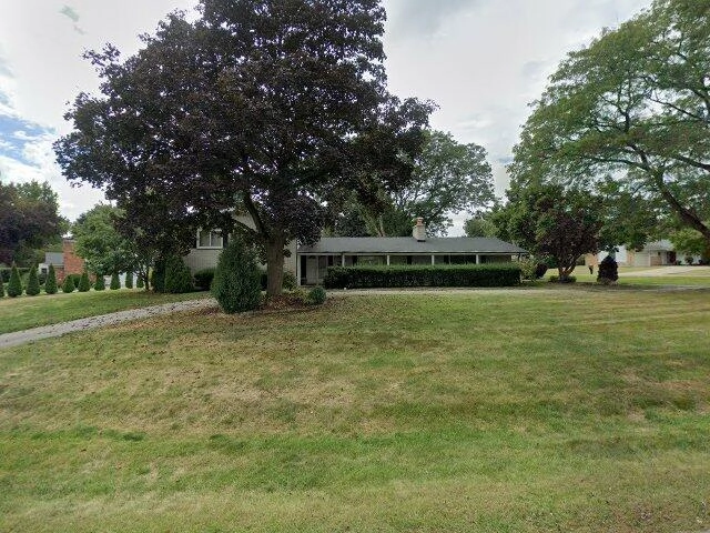 House image located at Bloomfield Hills, MI 48301
