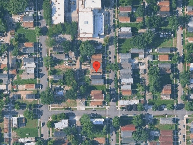 House image located at Chicago, IL 60609