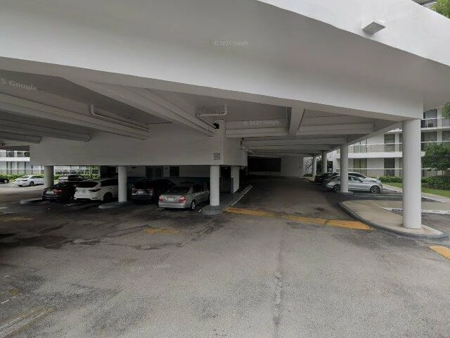 House image located at Miami, FL 33180