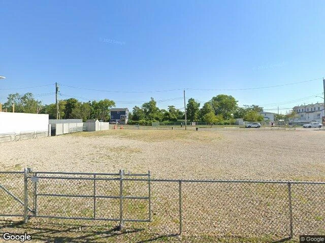 House image located at Staten Island, NY 10305