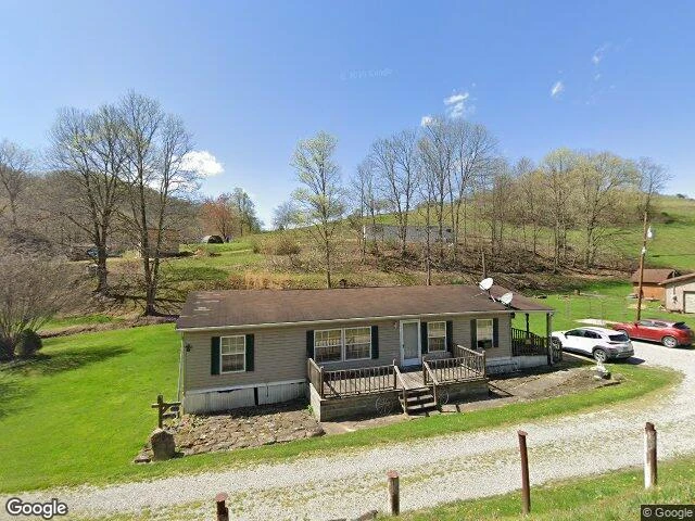 House image located at Spraggs, PA 15362