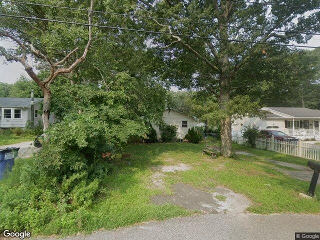 House image located at Riverhead, NY 11901