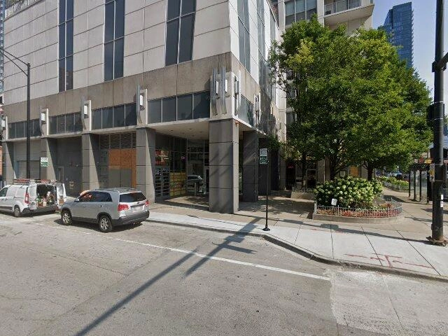 House image located at Chicago, IL 60654