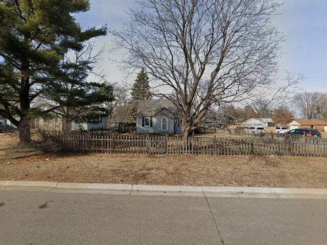 House image located at Minneapolis, MN 55428