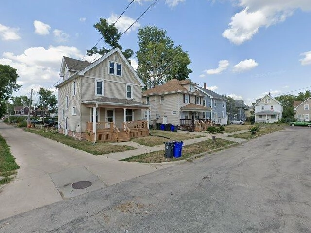 House image located at Cedar Rapids, IA 52403