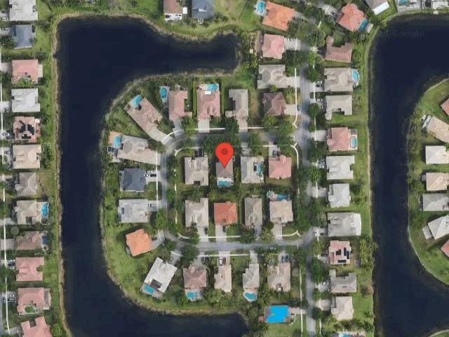 House image located at Hollywood, FL 33027