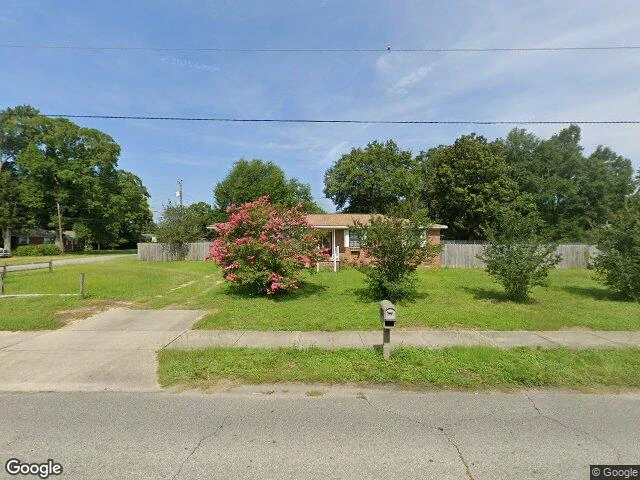 House image located at Pensacola, FL 32504
