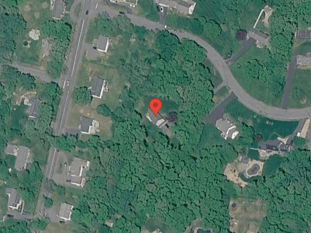 House image located at Farmingdale, NY 11735