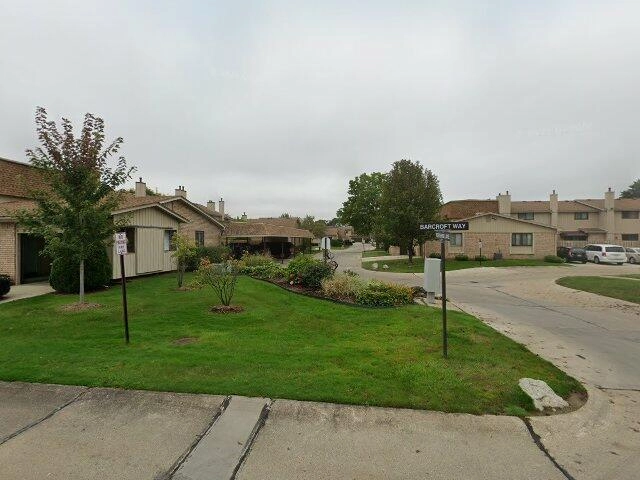 House image located at Warren, MI 48088