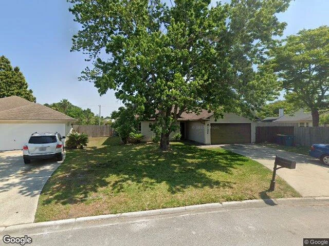 House image located at Jacksonville, FL 32225