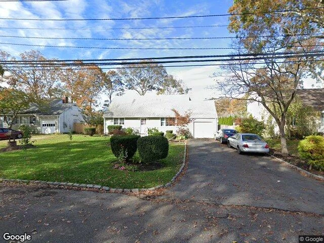 House image located at Bay Shore, NY 11706