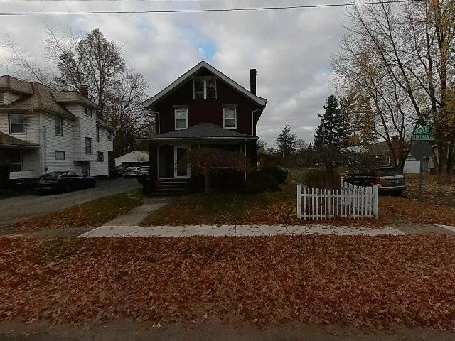 House image located at Warren, OH 44483