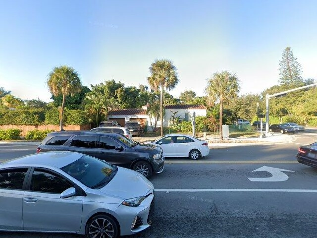 House image located at Miami, FL 33150