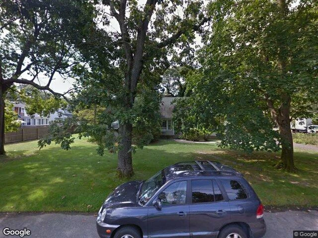 House image located at Islip, NY 11751