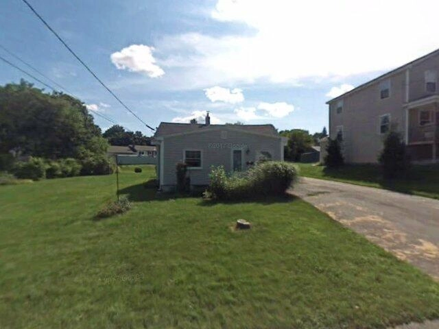 House image located at Westbrook, ME 04092