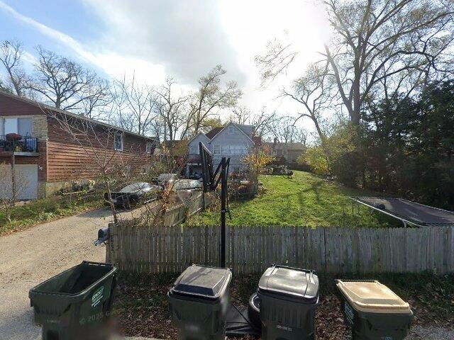 House image located at Round Lake, IL 60073