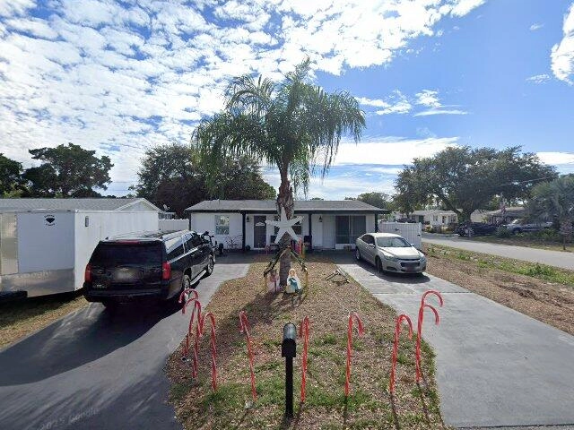 House image located at Holiday, FL 34690